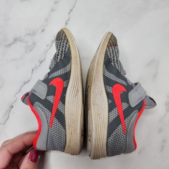 Nike Revolution 4 Grey Pink Mesh Hook and Loop Sneakers Toddler Shoes 9C - Picture 5 of 9